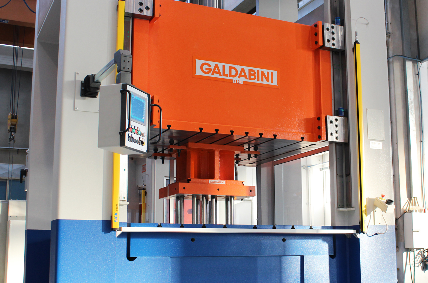 Hydraulic press EV 800