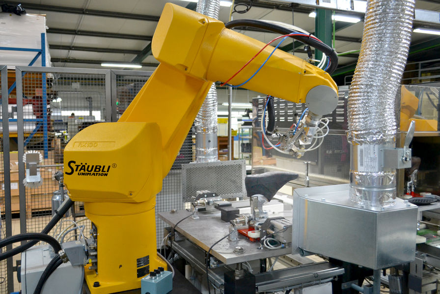 quatre-robots-staubli