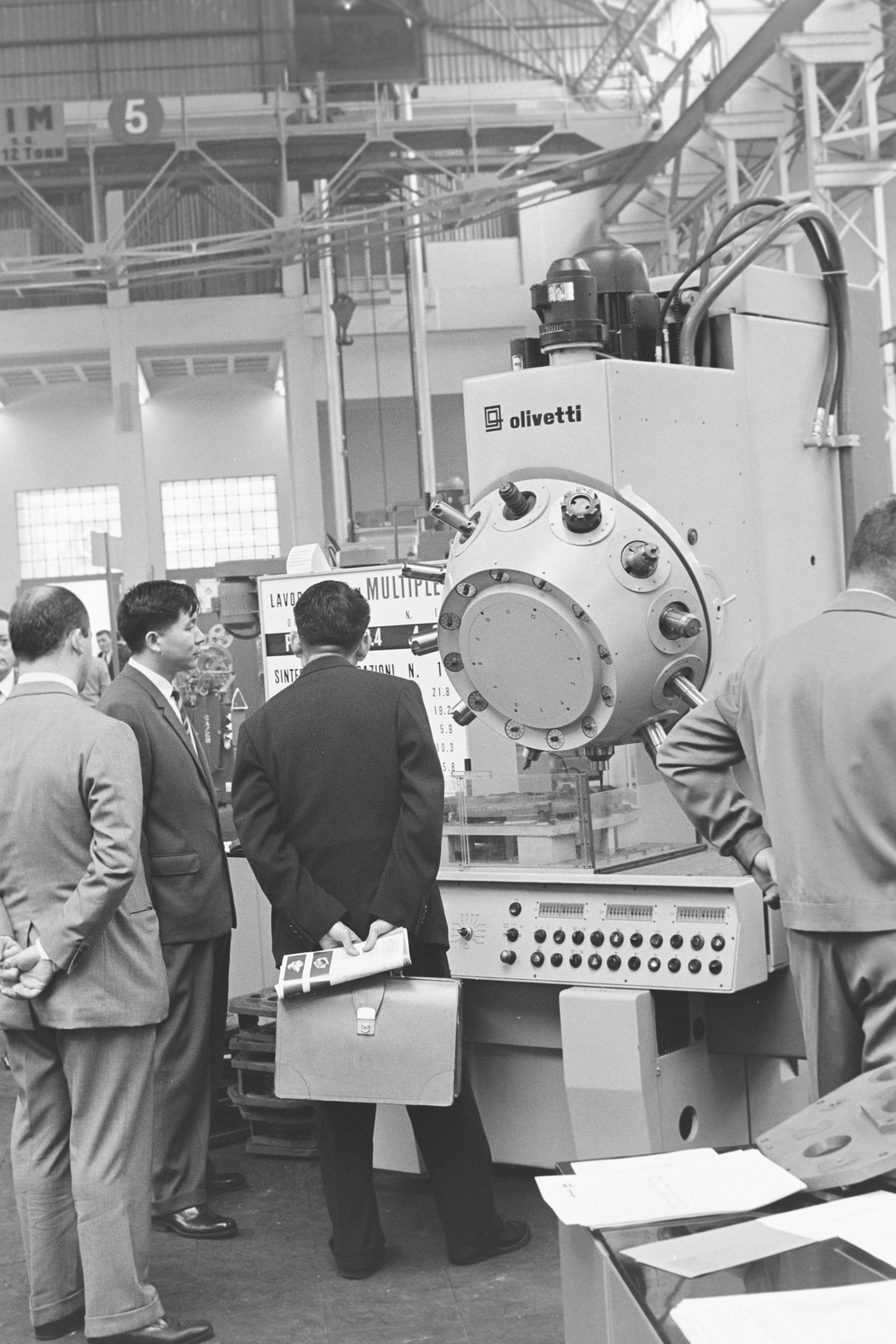 BI-MU_1966_6