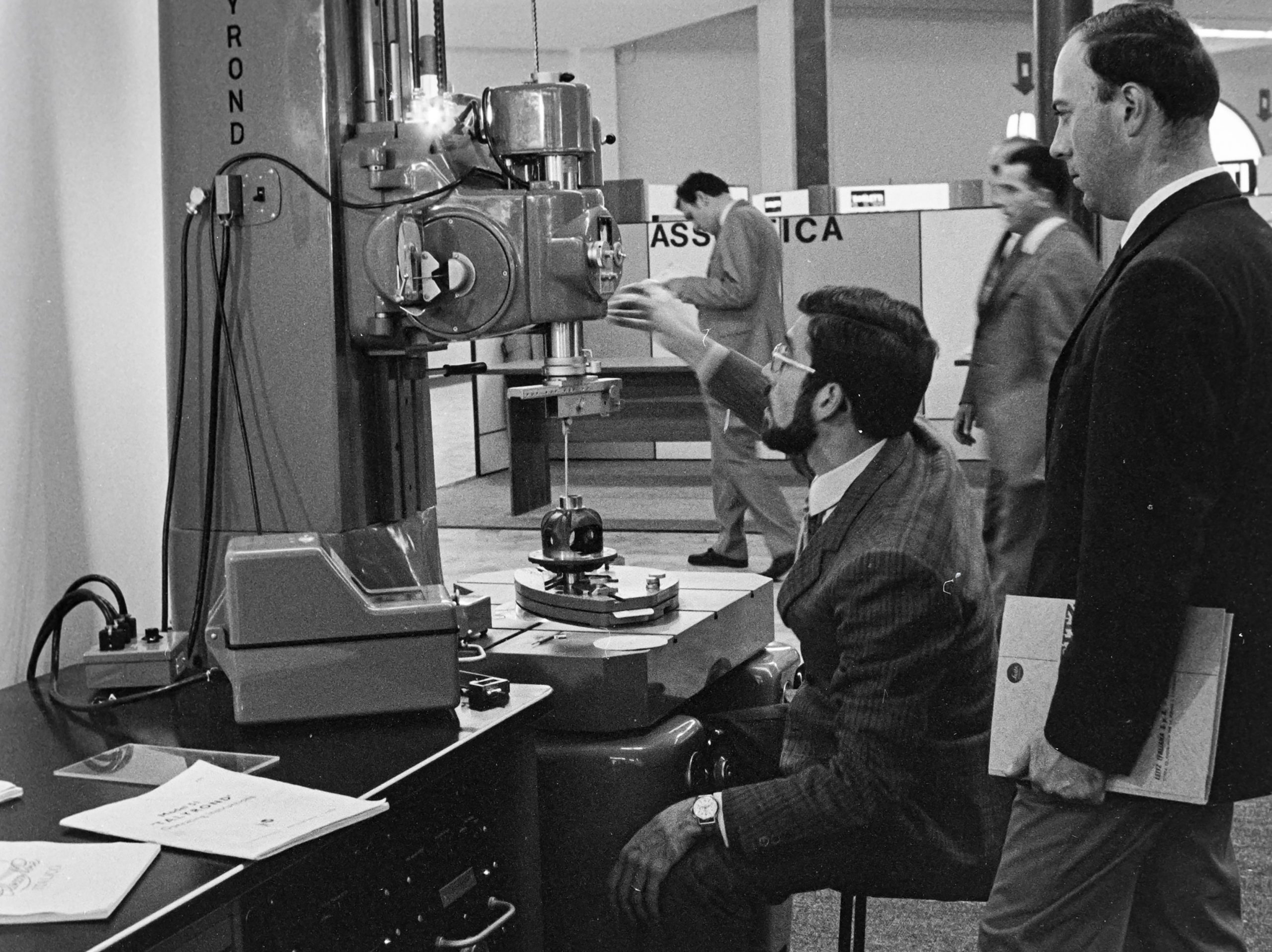 BI-MU_1968_8
